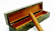 Футляр - Хьюмидор (Humidor) для сигар. Чистый Вердантит. Футляр - Хьюмидор (Humidor) для сигар. Чистый Вердантит.