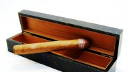 Футляр - Хьюмидор (Humidor) для сигары. Тигровое Железо. Футляр - Хьюмидор (Humidor) для сигары. Тигровое Железо.